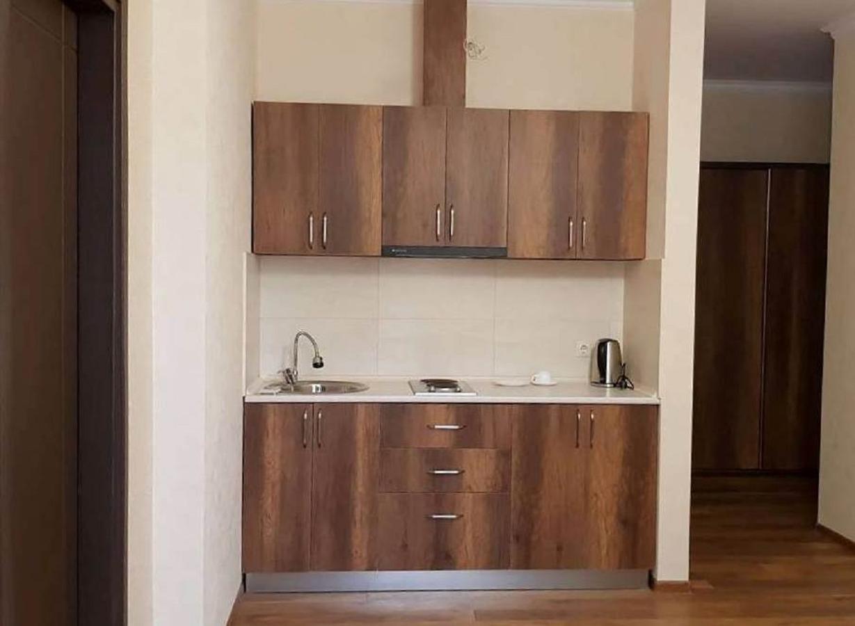 Hotel Absolut Batumi Ngoại thất bức ảnh