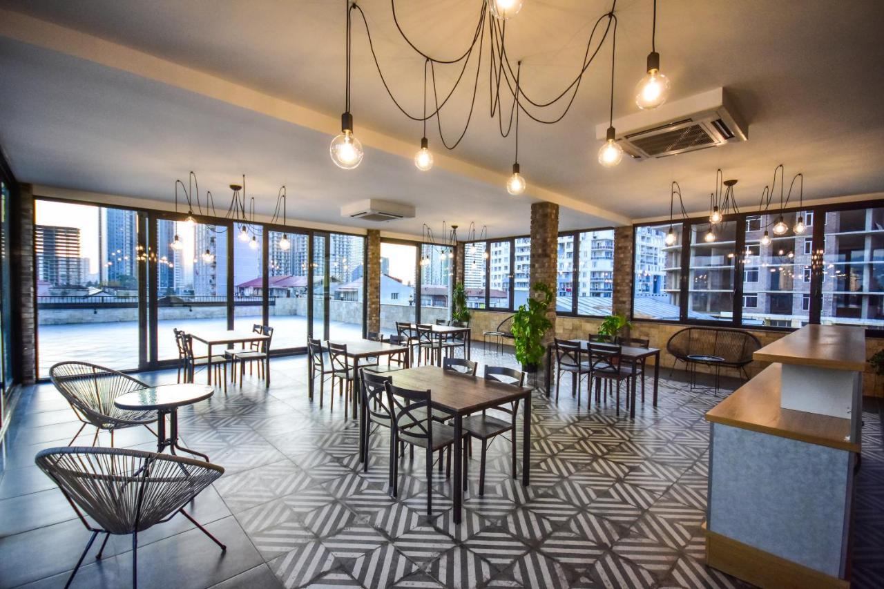 Hotel Absolut Batumi Ngoại thất bức ảnh